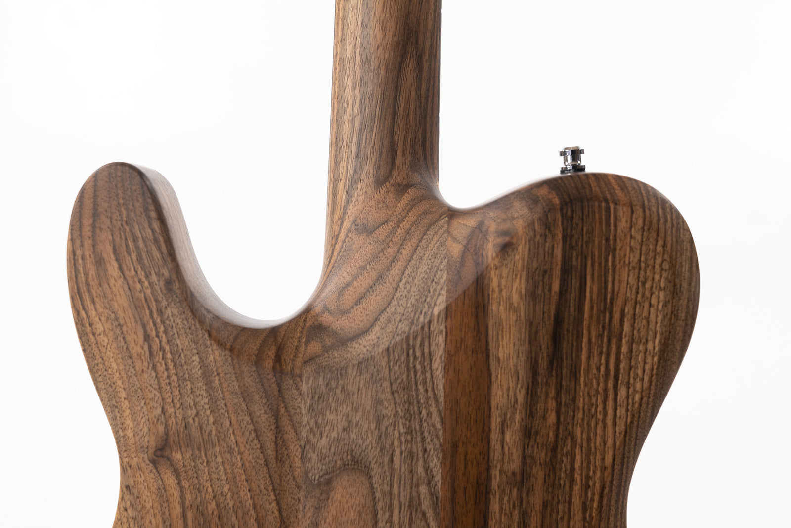 TC_AIR_Guitar_Back_Neck_close_up_De_Leeuw_Guitars_Paris_Made_in_France_Luthier_Guitar_Maker_France_Neck_Through_Manche_Traversant