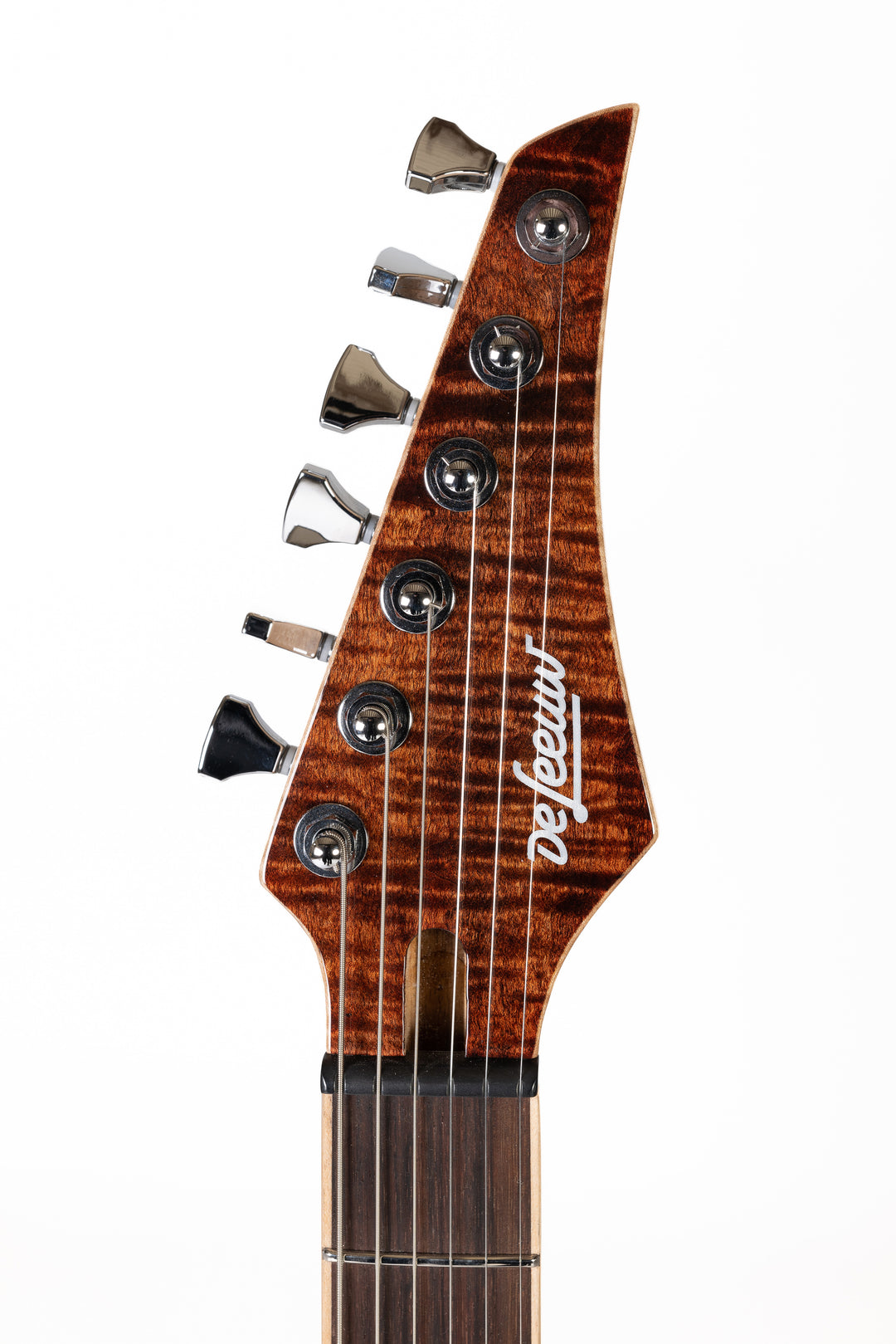    MS6_Guitar_Tremolo_Dark_Chocolate_Front_Close_up_Head_De_Leeuw_Guitars_Paris_Made_in_France_Luthier_Guitar_Maker_France_Neck_Through_Manche_Traversant